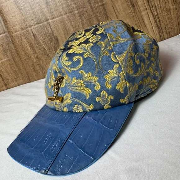 Mauri Gobelin Fabric & Alliagtor Hats - Picture 2 of 9